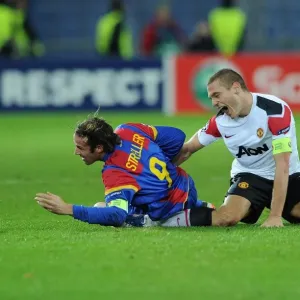 Nemanja Vidic is injured during the 2011 Champions League