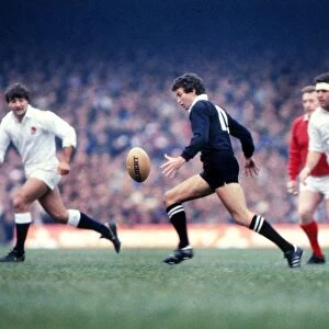 New Zealands Wayne Smith kicks ahead against England in 1983
