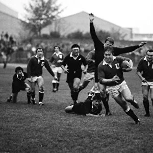Paul Simpson scores for the Northern Division against the All Blacks in 1983