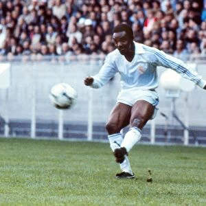 Real Madrids Laurie Cunningham - 1981 European Cup Final