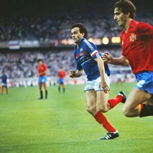 Spains Santiago Urquiaga and Frances Michel Platini - Euro 84 Final