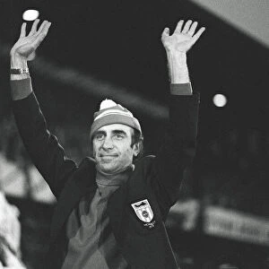 Sunderland manager Bob Stokoe waves to the Roker Park crowd