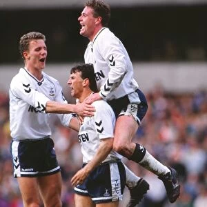 Tottenhams Paul Gascoigne and Clive Allen celebrate a goal