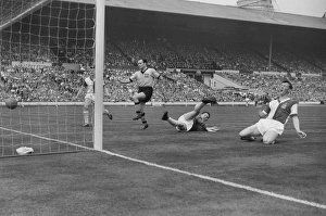 Images Dated 2009 June: 1960 FA Cup Final: Wolves 3 Blackburn 0