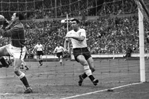 1961 FA Cup Final - Tottenham Hotspur 2 Leicester City 0 Collection: 1961 Cup Final: Spurs 2 Leicester 0