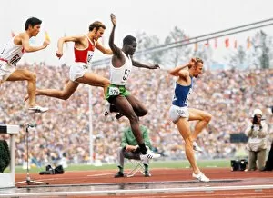 Images Dated 3rd February 2012: 1972 Munich Olympics - Mens 3000m Steeplechase