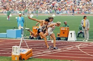 Images Dated 2nd September 2011: 1972 Munich Olympics - Mens 400m Hurdles