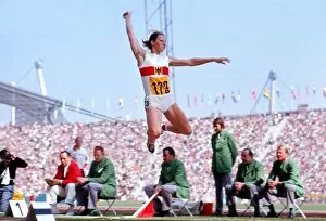 Images Dated 13th February 2012: 1972 Munich Olympics - Womens Pentathlon