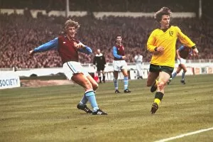 Images Dated 7th February 2010: 1975 Lge Cup Final: A Villa 1 Norwich 0