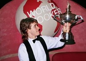Images Dated 3rd May 2012: 1990 Embassy World Snooker Championship