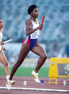 Images Dated 6th May 2011: 1992 Barcelona Olympics: Womens 4x400m Relay