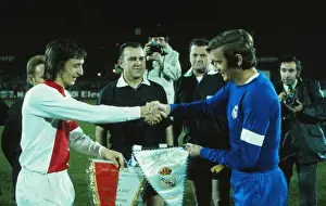 Ajaxs Johan Cruyff and Real Madrids Ignacio Zoco shake hands before the 1973 European Cup semi-final