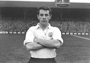 Images Dated 16th March 2010: Alan Mullery - Fulham