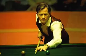 Images Dated 5th May 2011: Alex Higgins, 1988 Embassy World Snooker Championship