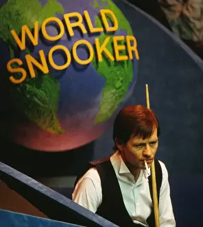 Alex Higgins has a cigarette at the 1987 Embassy World Snooker Championship