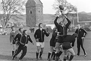 Images Dated 8th September 2008: The All Blacks train in Novemeber 1972 during their tour of Britain