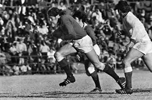 Images Dated 19th March 2010: Andy Ripley on the charge for the British Lions in 1974