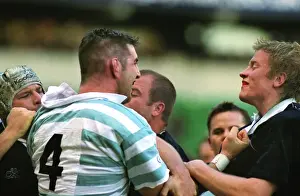Angus Innes squares-up with Simon Miall - 2001 Varsity Match