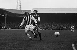 Images Dated 24th April 1971: Asa Hartford - West Bromwich Albion