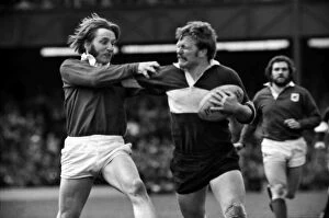 Images Dated 4th April 2011: Ashley Armstrong hands-off Chris Williams - 1975 Middlesex 7 s