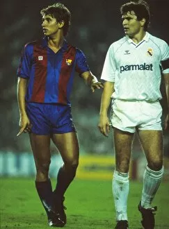 Images Dated 27th February 2013: Barcelonas Gary Lineker and Real Madrids Jose Antonio Camacho