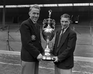 Wolves Prints: Billy Wright & Johnny Hancocks - Wolverhampton Wanderers