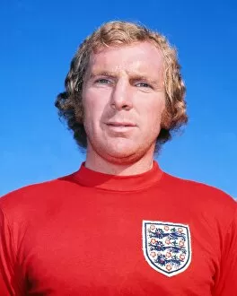 Images Dated 17th April 2012: Bobby Moore - England