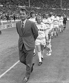 Brian Clough leads Leeds United onto the pitch for the 1974 Charity Shield