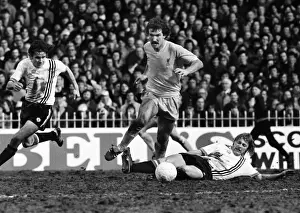 Images Dated 30th September 2010: Brian Greenhoff challenges Graeme Souness - 1979 FA Cup Semi-Final