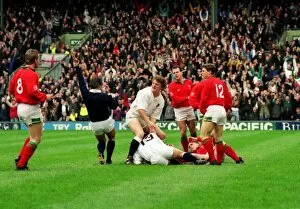 Images Dated 24th January 2013: Will Carling scores against Wales - 1992 Five Nations