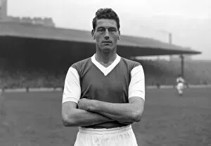 Images Dated 17th April 2013: Cliff Holton - Arsenal