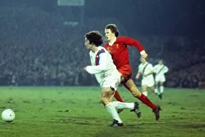 Images Dated 4th March 2013: Crystal Palaces Barry Silkman and Liverpools Phil Neal - 1976 / 7 FA Cup