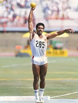 Images Dated 2nd September 2010: Daley Thompson at the 1982 Brisbane Commonwealth Games