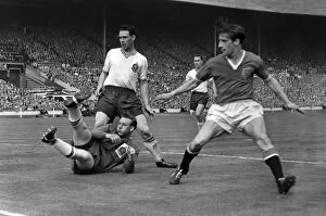1958 FA Cup Final - Bolton Wanderers 2 Manchester United 0 Collection: Dennis Viollet and Eddie Hopkinson - 1958 FA Cup Final