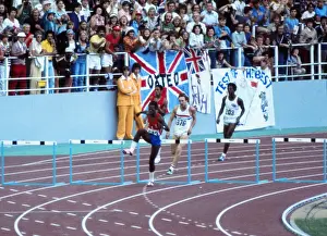 Edwin Moses on the way to winning gold at the 1976 Montreal Olympics
