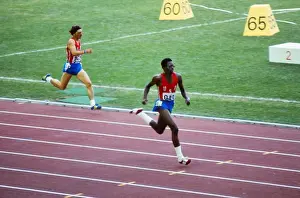 Edwin Moses wins the 400m hurles gold at the 1976 Montreal Olympics