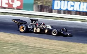 Motorsport Collection: Emerson Fittipaldi at the 1972 British Grand Prix