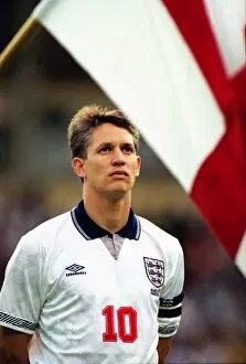 Images Dated 23rd May 2012: England captain Gary Lineker - Euro 92