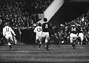 Englands Andy Maxwell scores against Scotland - 1976 Five Nations