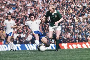 Englands Dave Watson tackles Northern Irelands Derek Spence in 1975