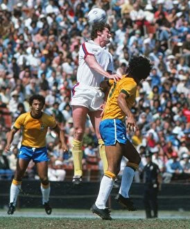 Images Dated 28th June 2011: Englands Mike Doyle - 1976 U. S. A. Bicentennial Cup Tournament