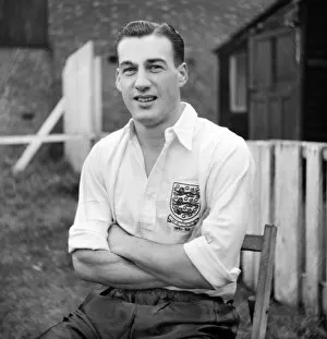 Images Dated 3rd June 2011: Englands Nat Lofthouse in 1951