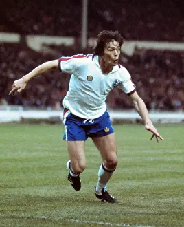 Englands Stuart Pearson - 1976 British Home Championship