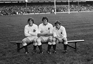 Images Dated 30th March 2011: Englands Tony Bond, Fran Cotton and Steve Smith prepare to face the All Blacks in 1979