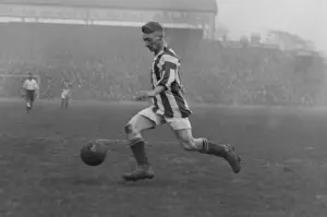 Enos Min Bromage (West Bromwich Albion) 1927 / 28 Season Credit
