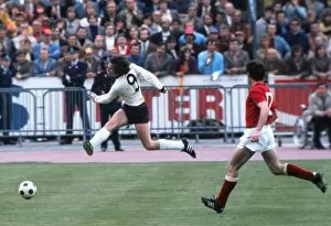 Images Dated 1st October 2010: Euro72 Final: W Germany 3 USSR 0