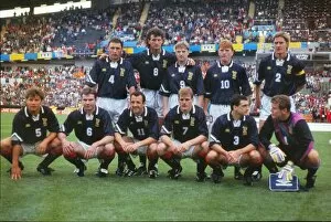 Images Dated 2014 December: Euro92 Grp 2: Holland 1 Scotland 0