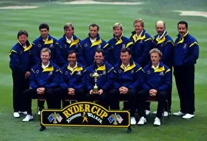 Images Dated 28th June 2010: The European team at the 1993 Ryder Cup
