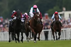 Images Dated 19th June 2012: Frankel on the way to winning the Queen Anne Stakes