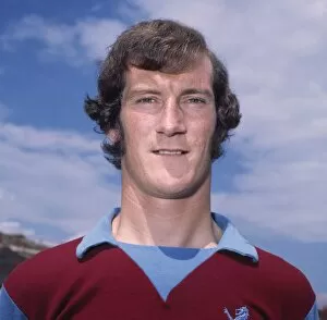 Images Dated 1st December 2011: Fred Turnbull - Aston Villa
